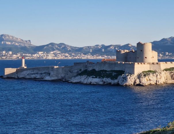 location-marseille-frioul (1)